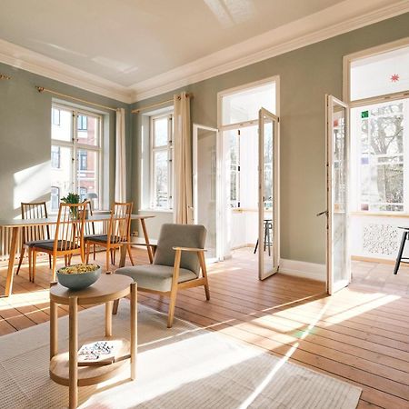 Villa Rosa - Charmante, Grosse Altbauwohnung Flensburg Buitenkant foto