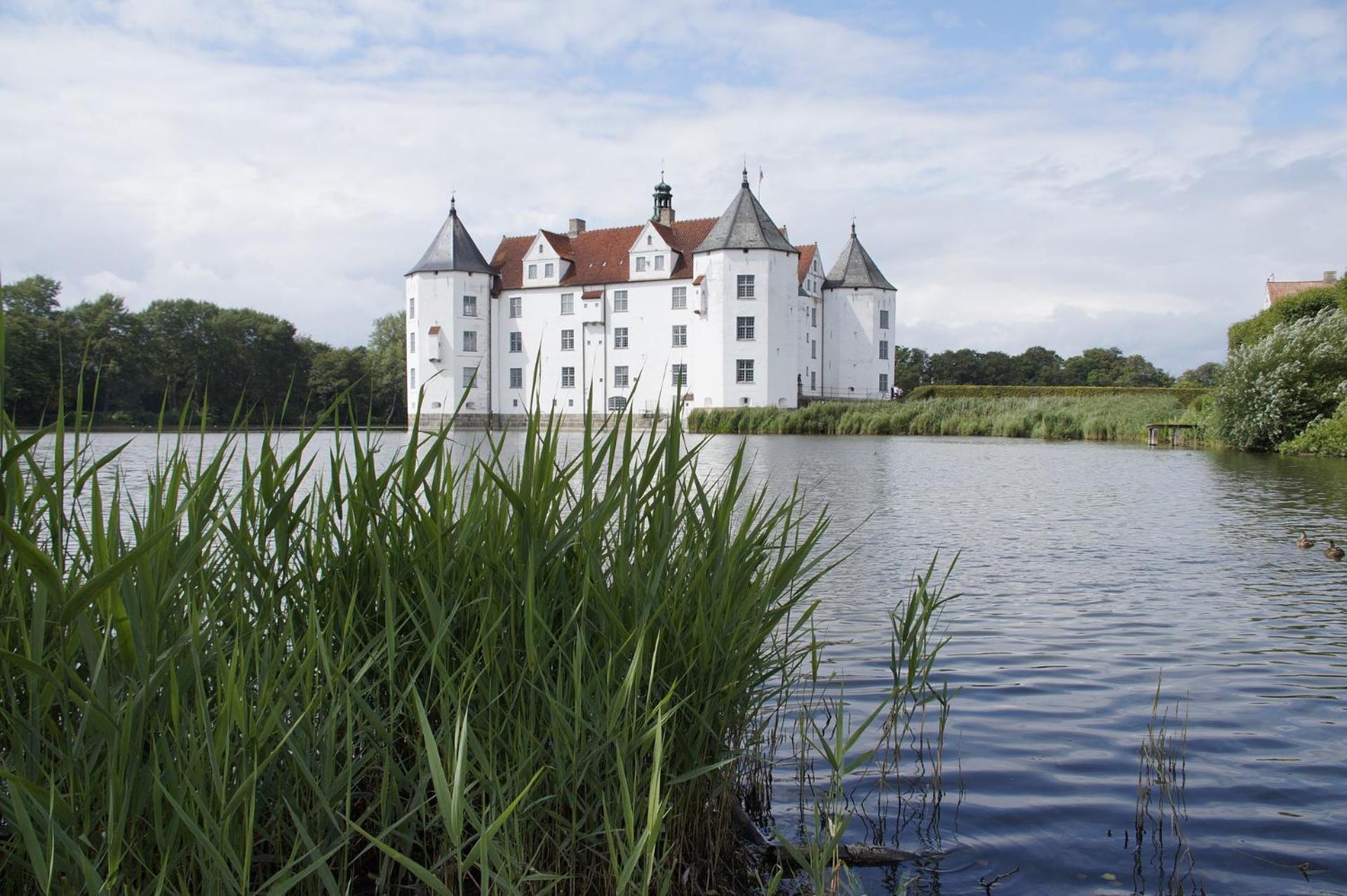 Villa Rosa - Charmante, Grosse Altbauwohnung Flensburg Buitenkant foto