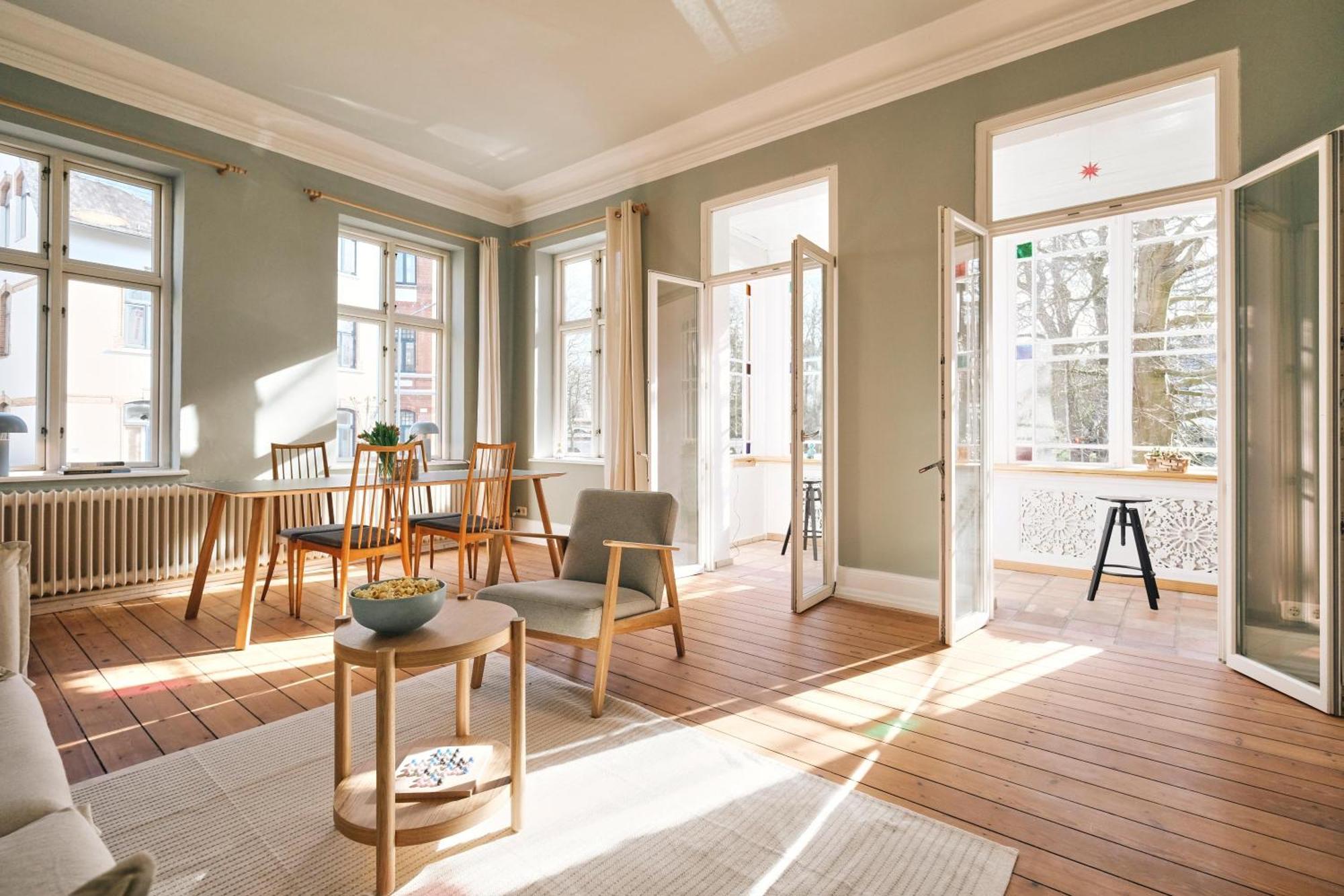 Villa Rosa - Charmante, Grosse Altbauwohnung Flensburg Buitenkant foto